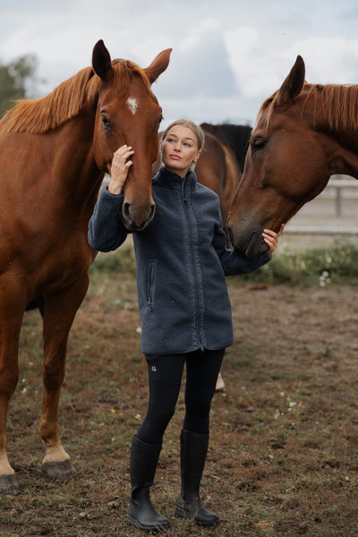 Uhip Windstopper Pile Long Jacket in Turbulence Grey – photograph 2 