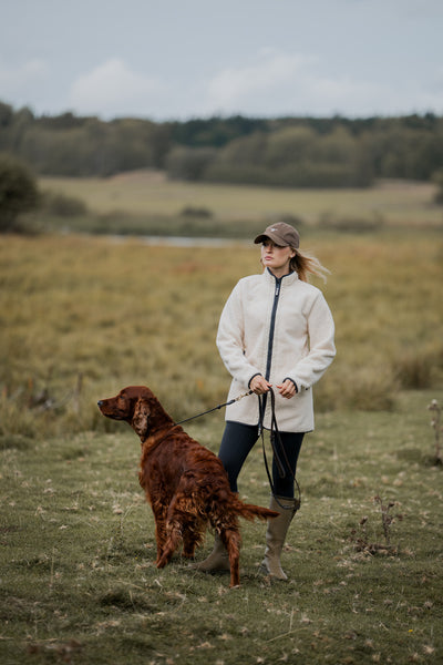 Uhip Windstopper Pile Long Jacket in Off White – photograph 6 