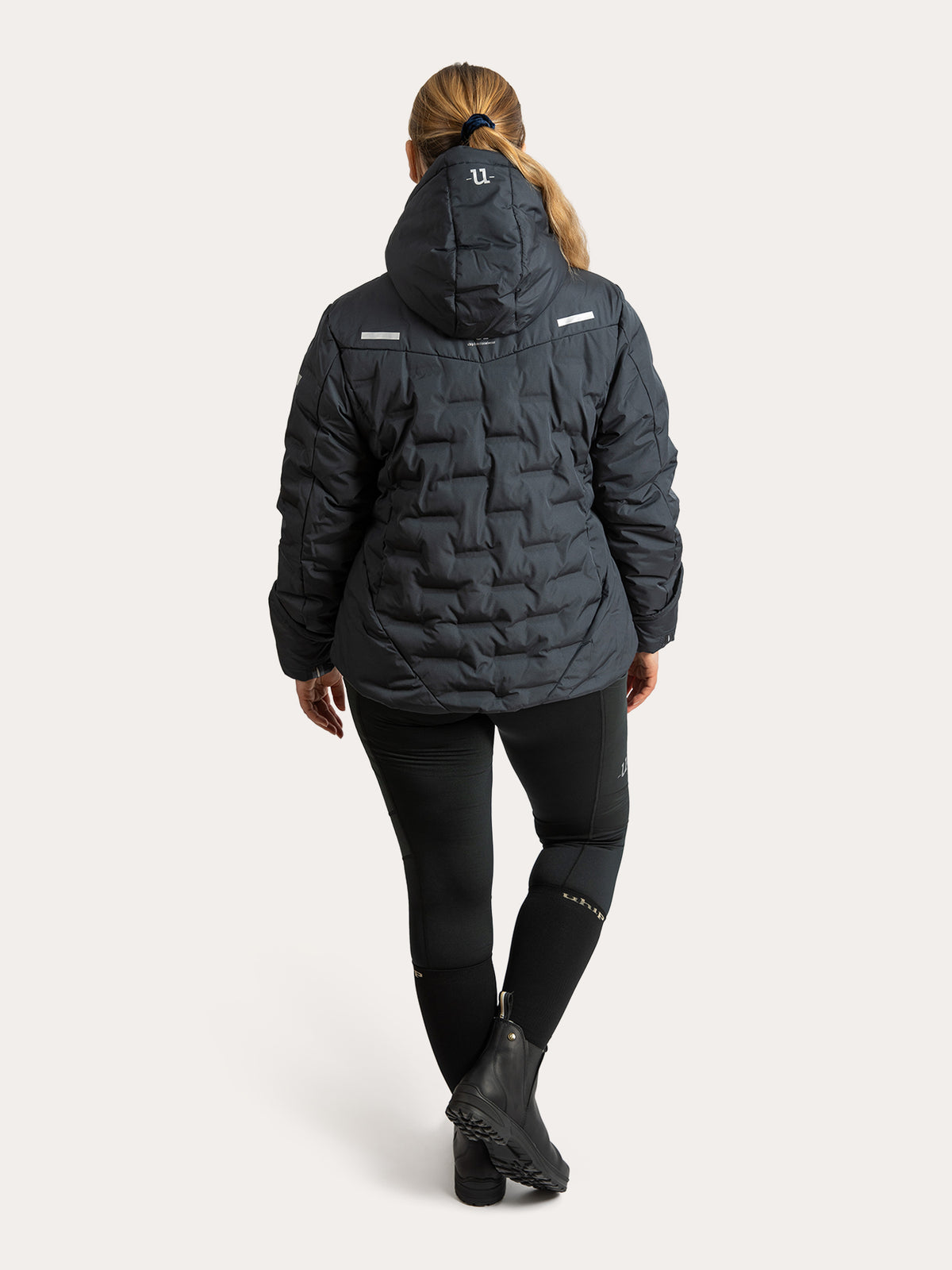 Uhip Ice Jacket 2.0 in Blue Graphite – product photograph 8 