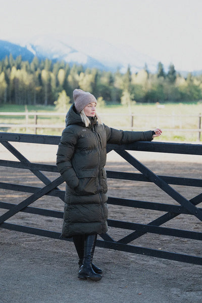 Uhip Arctic Puffer Coat – The Ultimate Women’s Long Winter Riding & Outdoor Coat